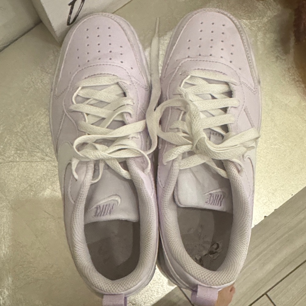 Nike Women's Light Pink Sneakers